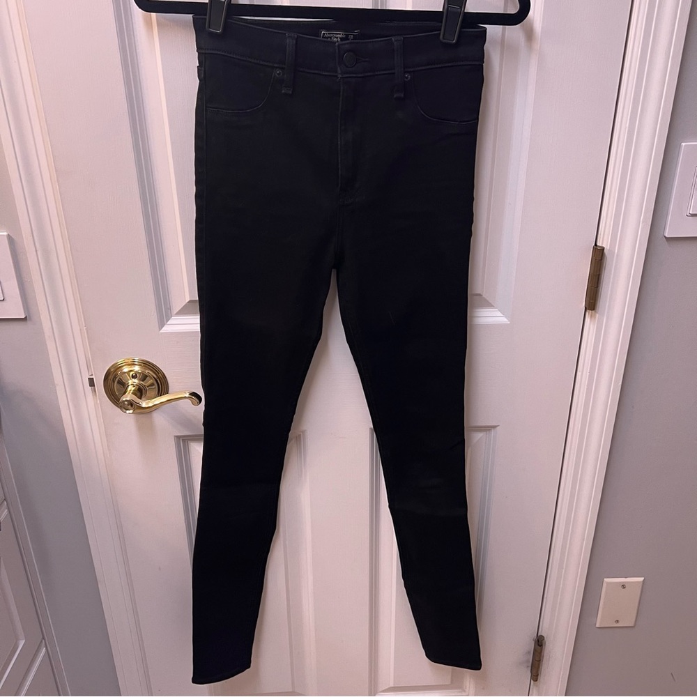 Abercrombie & Fitch black jean leggings